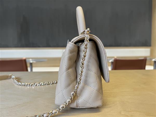 2026127214130511 700